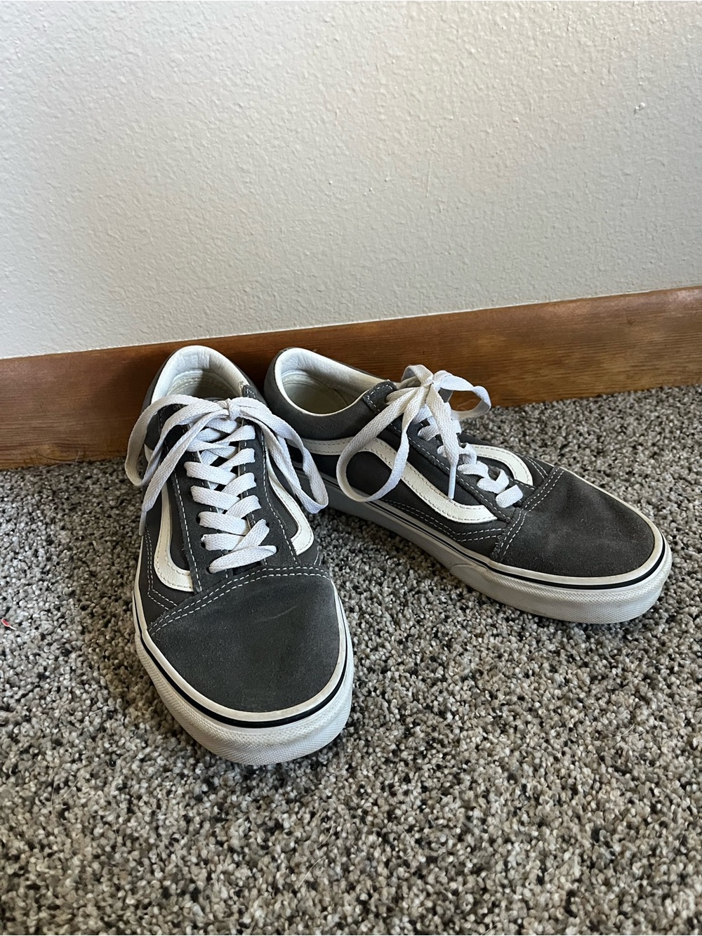 Vans Old Skool Men's Black & White Skate Sneakers